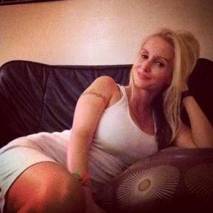 Meet your Posher, Dani